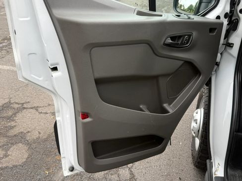 Used 2023 Ford Transit 150 Medium Roof AWD image 19