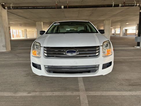Used 2007 Ford Fusion S FWD image 2