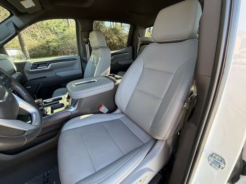 Used 2022 GMC Sierra 1500 SLT w/ SLT Premium Plus Package image 18