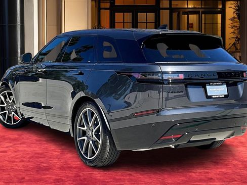 New 2026 Land Rover Range Rover Velar Dynamic SE image 2
