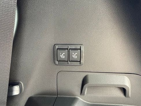 Used 2026 Toyota Sequoia Capstone AWD/4WD image 18