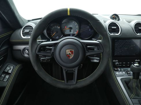 Used 2025 Porsche 718 Cayman GT4 RS RWD image 30