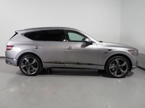 Used 2025 Genesis GV80 3.5T Prestige image 5