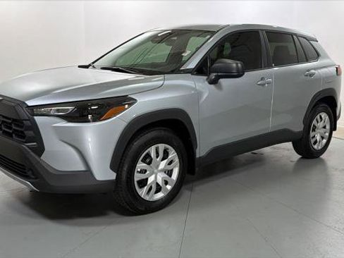 Certified 2026 Toyota Corolla Cross L FWD image 1
