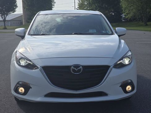 Used 2014 MAZDA MAZDA3 s Grand Touring w/ Technology Package FWD image 3