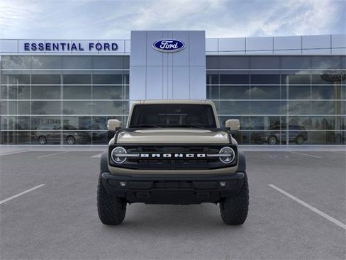 New 2025 Ford Bronco Outer Banks w/ Sasquatch Package image 6