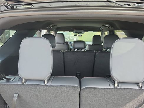 New 2026 Ford Explorer ST-Line AWD/4WD image 16