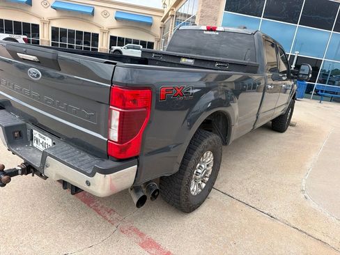 Used 2021 Ford F250 XLT w/ XLT Premium Package AWD/4WD image 5