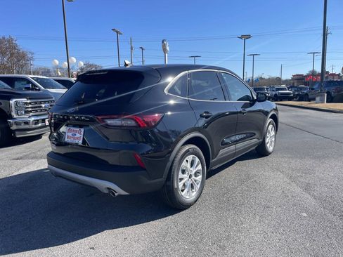 New 2026 Ford Escape Active w/ Active Premium Tech Pack image 3