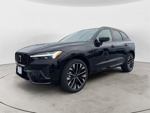 New 2026 Volvo XC60 T8 Ultra w/ Protection Package Premier image 2