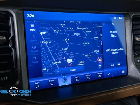 Used 2024 Ford Bronco Outer Banks AWD/4WD image 18