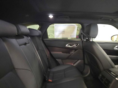 New 2026 Land Rover Range Rover Velar Dynamic SE image 12