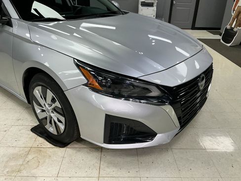 Used 2023 Nissan Altima 2.5 S FWD image 28