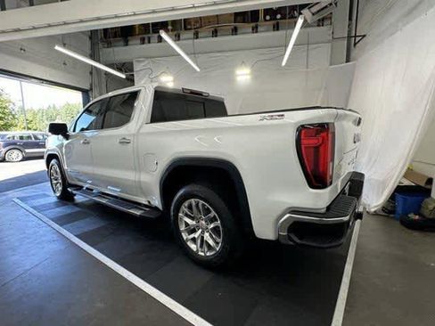 Used 2019 GMC Sierra 1500 SLT w/ SLT Premium Plus Package image 3