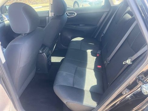 Used 2019 Nissan Sentra SR Turbo FWD image 27