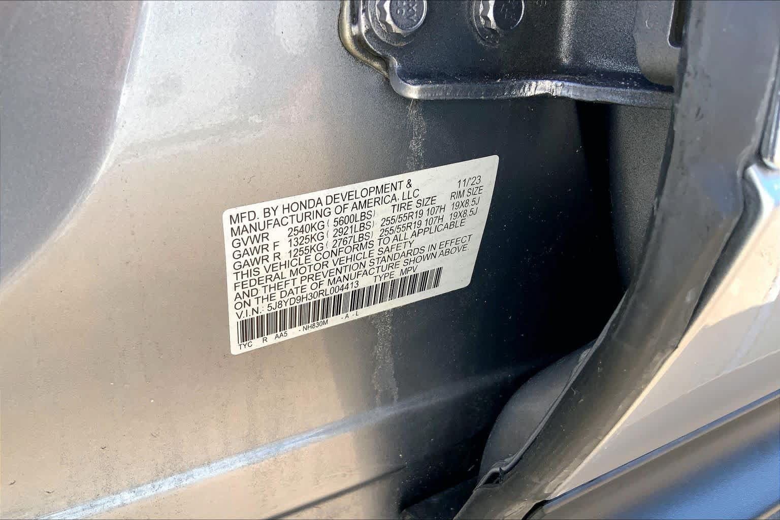 Used 2024 Acura MDX FWD image 35