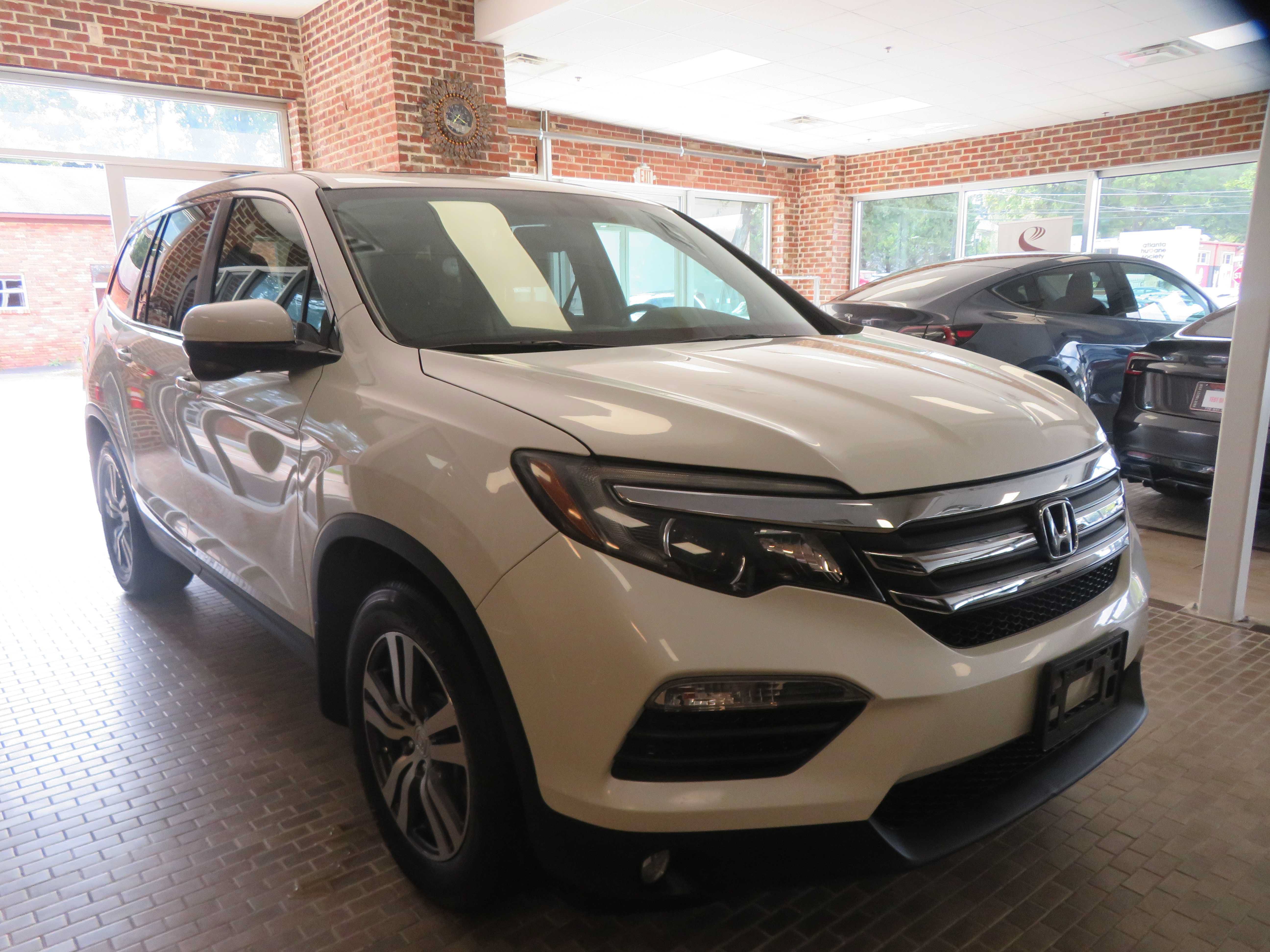 Used 2017 Honda Pilot EX-L image 64