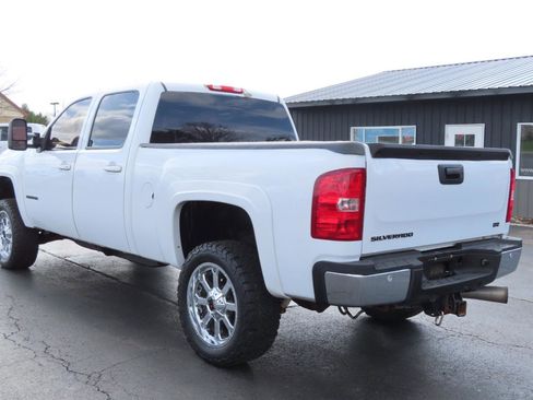 Used 2013 Chevrolet Silverado 2500 LTZ w/ LTZ Plus Package image 17