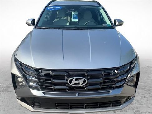 Used 2025 Hyundai Tucson SEL AWD/4WD image 8