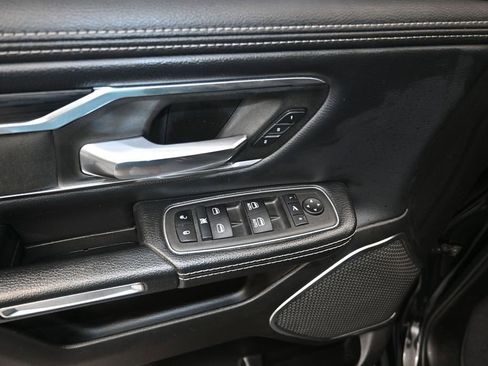 Used 2024 RAM 1500 Laramie AWD/4WD image 11