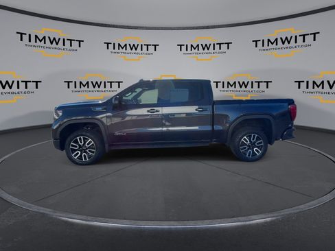 Used 2022 GMC Sierra 1500 AT4 w/ AT4 Premium Package image 6
