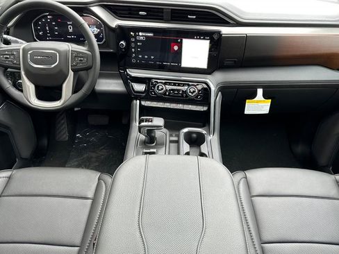 New 2026 GMC Sierra 1500 Denali w/ Technology Package image 11
