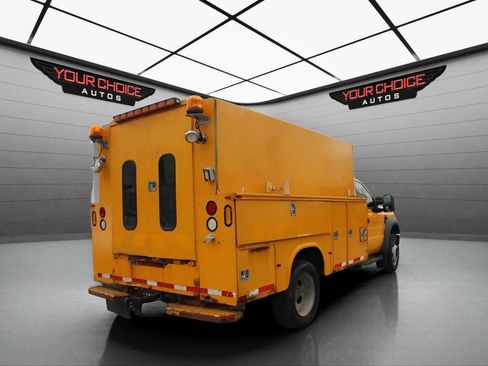 Used 2008 Ford F550 2WD Regular Cab Super Duty image 5