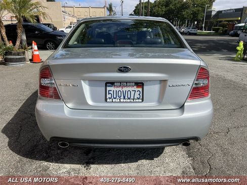 Used 2007 Subaru Legacy 2.5i Limited AWD/4WD image 8