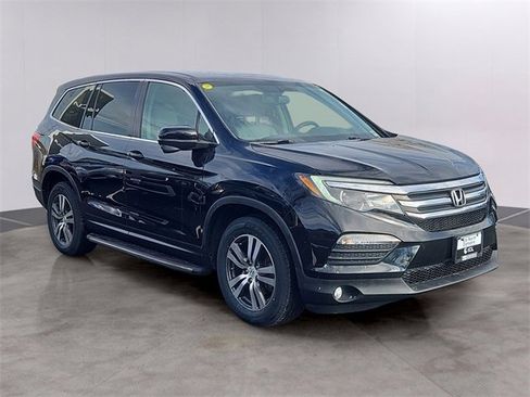 Used 2017 Honda Pilot EX-L image 3