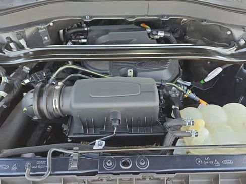 Used 2020 Ford Explorer Limited RWD image 15