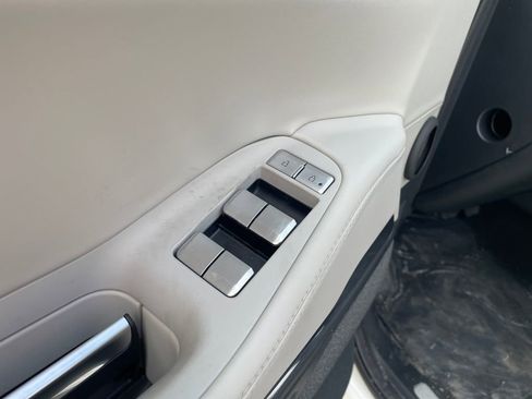 New 2026 Lincoln Navigator Reserve w/ Jet Appearance Package AWD/4WD image 17