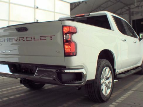 Used 2022 Chevrolet Silverado 1500 LT w/ All Star Edition Plus RWD image 5