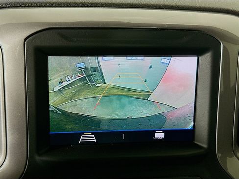 Used 2021 Chevrolet Silverado 1500 Custom Trail Boss w/ Safety Confidence Package image 13