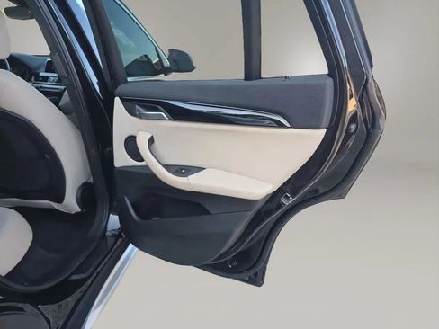 Used 2019 BMW X1 sDrive28i w/ Convenience Package FWD image 47