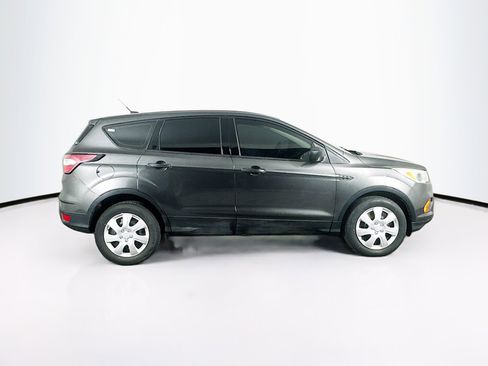 Used 2017 Ford Escape S image 10