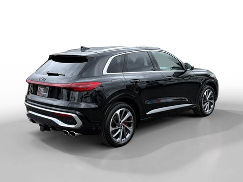 New 2026 Audi SQ5 Premium Plus AWD/4WD image 5