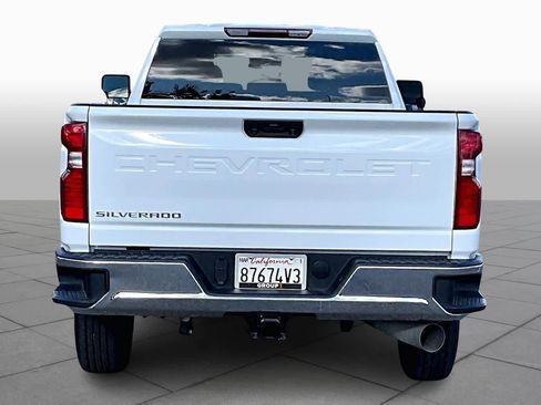 Used 2024 Chevrolet Silverado 2500 LT image 5
