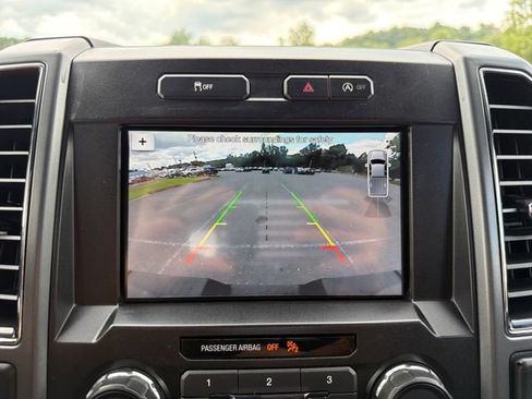 Used 2018 Ford F150 XLT w/ Equipment Group 302A Luxury AWD/4WD image 21