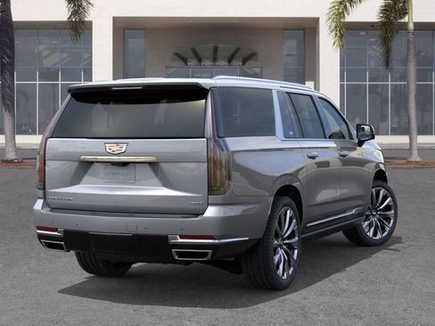 New 2026 Cadillac Escalade ESV Luxury w/ Touring Package AWD/4WD image 4