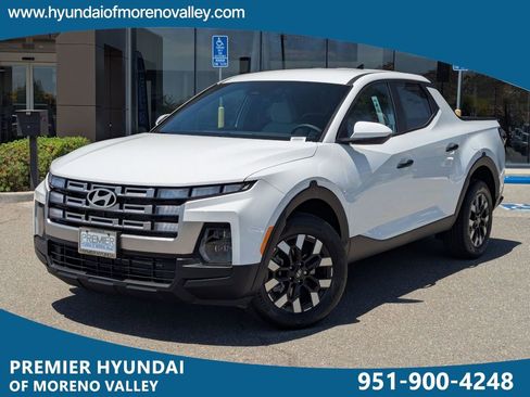 New 2025 Hyundai Santa Cruz SE image 2