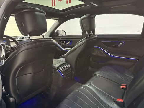 Used 2023 Mercedes-Benz S 500 4MATIC w/ AMG Line image 33