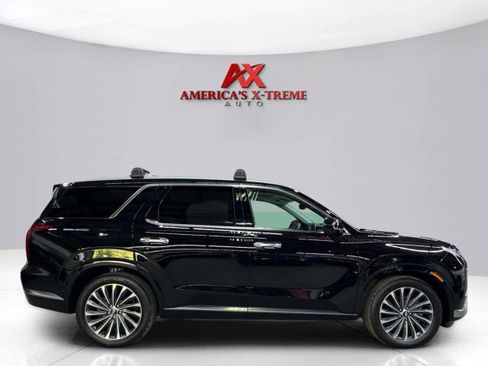 Used 2024 Hyundai Palisade Calligraphy image 8