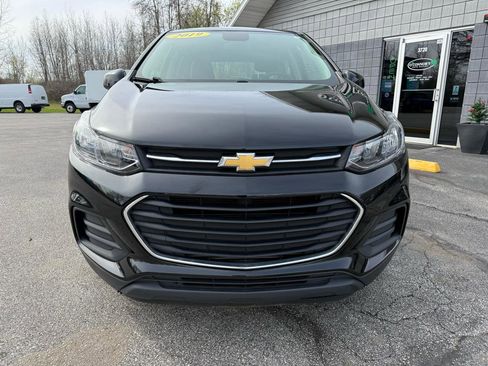 Used 2019 Chevrolet Trax LS FWD image 8