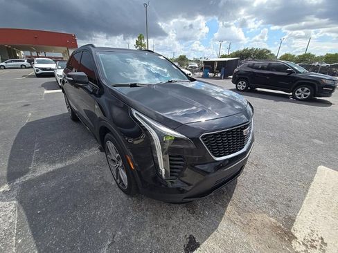 Used 2023 Cadillac XT4 Sport FWD image 3