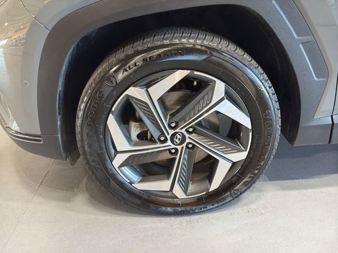 Used 2024 Hyundai Tucson Limited image 9