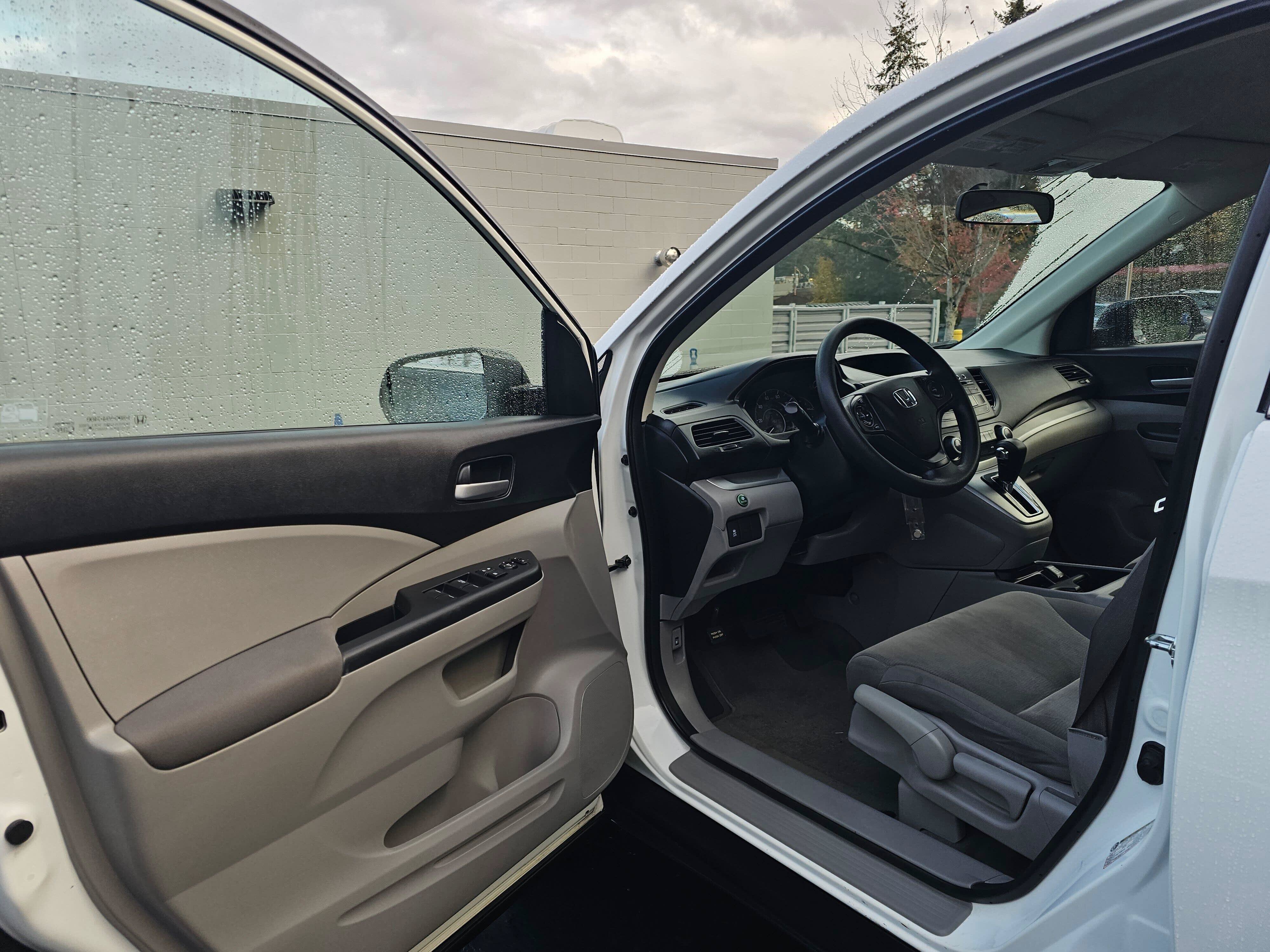 Used 2012 Honda CR-V LX image 23