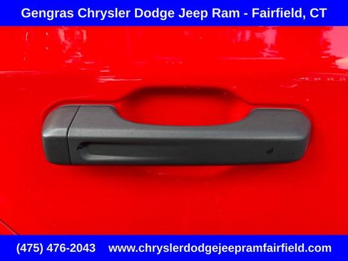 Certified 2025 Jeep Wrangler Unlimited Sahara w/ Safety Group AWD/4WD image 24