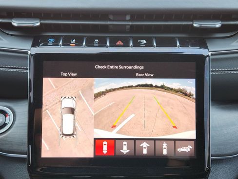 Used 2022 Jeep Grand Cherokee Overland w/ Advanced Protech Group III AWD/4WD image 27