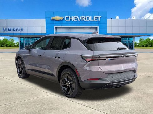 New 2026 Chevrolet Equinox EV LT image 3