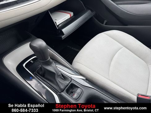 Used 2020 Toyota Corolla L image 19